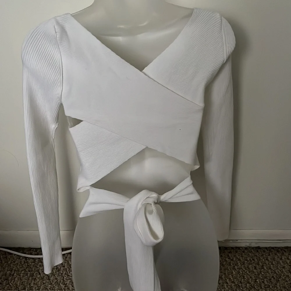 Open neck long sleeve shirt - Picture 4 of 4